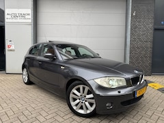 BMW 1-serie - 120i Graphite [Open dak | Stoel VW | Xenon | Cruise | PDC | Leder]