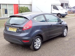 Ford Fiesta - 1.25 Ghia Bj 2009 NAP Airco Met Nieuwe Apk