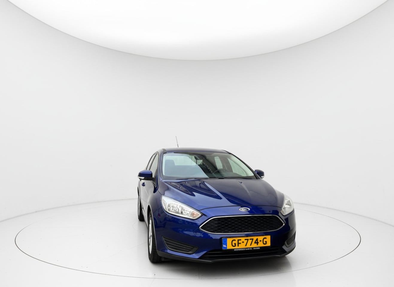 Ford Focus - 1.0 Trend Edition LAGE KM STAND NIEUWE DISTRIBUTIERIEM - AutoWereld.nl