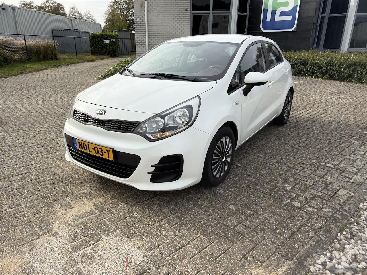 Kia Rio - 1.2 CVVT ComfortLine 1.2 CVVT ComfortLine - AutoWereld.nl