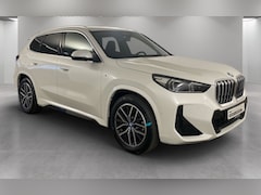 BMW X1 - XDrive30e M-Sport camera