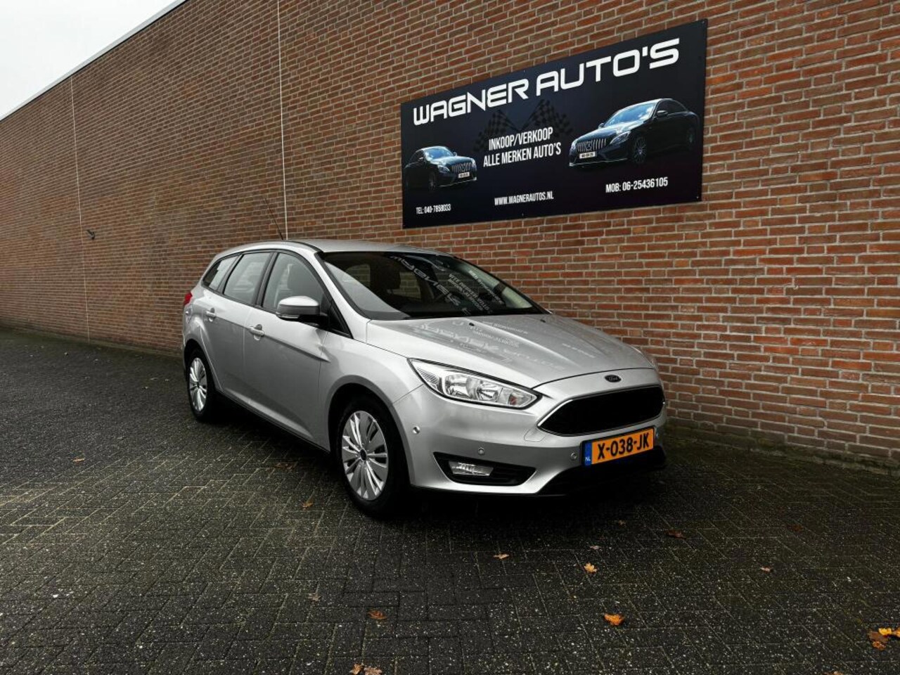 Ford Focus Wagon - 1.0 Lease Edition DISTRIBUTIERIEM NIEUW Navi PDC Cruise-Control - AutoWereld.nl