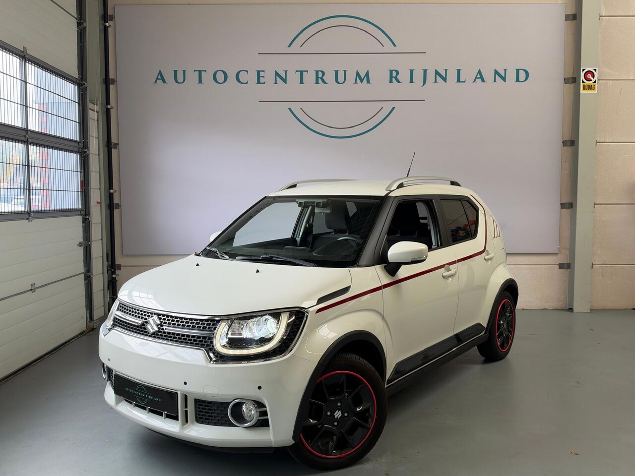 Suzuki Ignis - 1.2 Stijl Automaat, Navi, Camera, Carplay, Parkeersensoren - AutoWereld.nl
