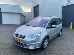 Ford Galaxy - 2.0 SCTi Titanium 7P AUT / LEES TEKST