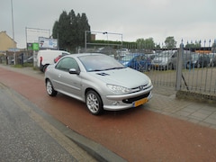 Peugeot 206 CC - 1.6-16V Quiksilver