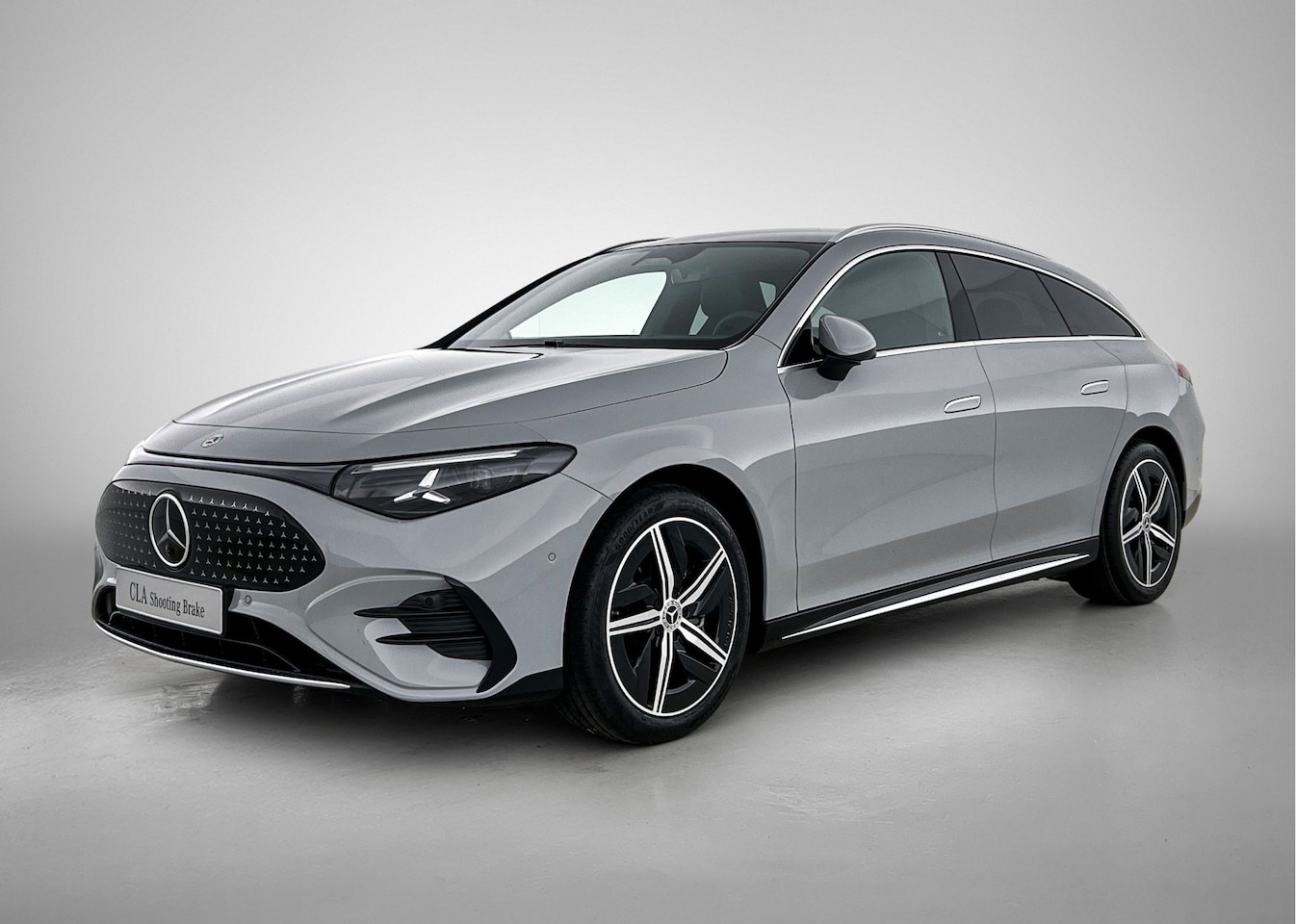 Mercedes-Benz CLA-klasse Shooting Brake - 250+ Business Solution AMG 85 kWh | Advanced Plus pakket | Parkeerpakket | Trekhaak | Vast - AutoWereld.nl