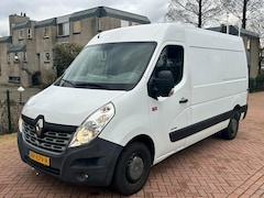 Renault Master - T35 2.3 dCi L2H2 Airco, cruise, trekhaak