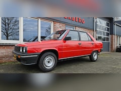 Renault 9 - R 9 Broadway 1.2 Uniek NAP Mooie/Nette Staat