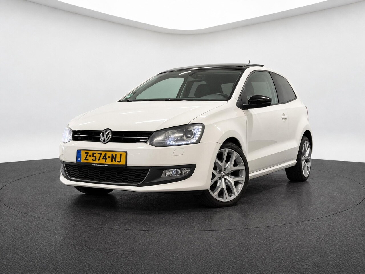 Volkswagen Polo - 1.2 TSI Comfortline|AUT|LED|PANO|CRUISE|GROOTSCHERM|LM-VELG - AutoWereld.nl