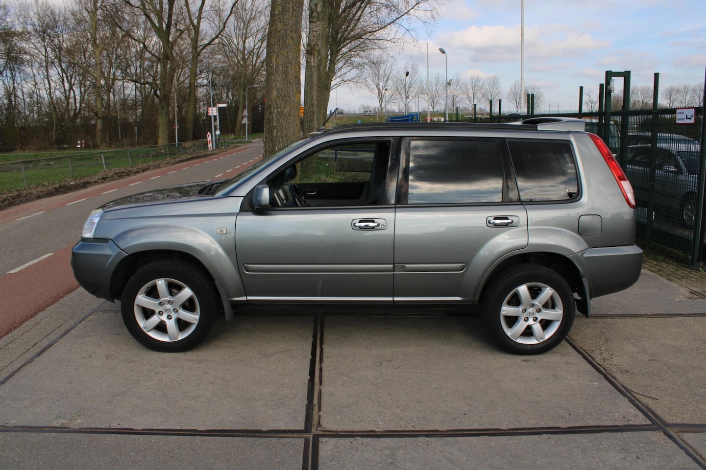 Nissan X-Trail - 2.0 Columbia Style 4x4 - AutoWereld.nl