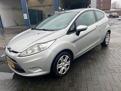 Ford Fiesta - 1.25 Limited / 2011