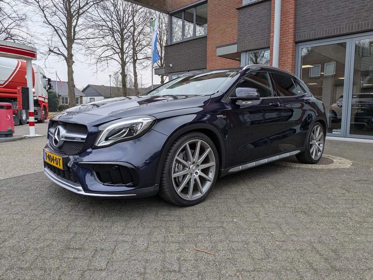 Mercedes-Benz GLA-Klasse - AMG 45 4MATIC Premium 381 PK! | 360 camera | Leder | Elekt. Achterklep + Voorstoelen | - AutoWereld.nl
