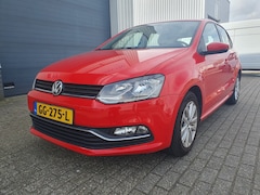 Volkswagen Polo - 1.2 TSI Highline, LM Velgen, Rood, 5 Deurs