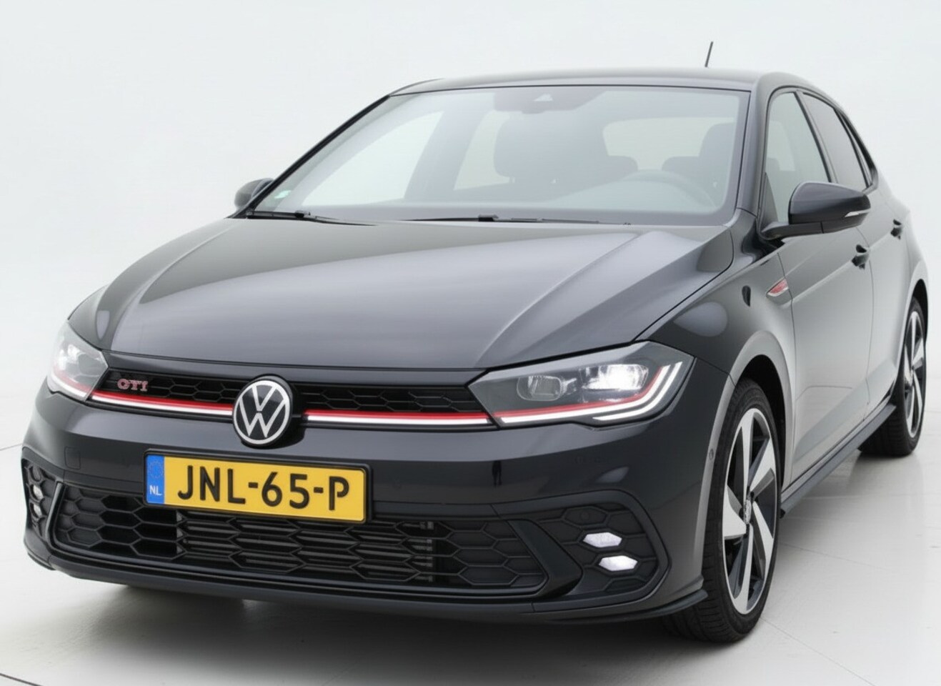 Volkswagen Polo - GTI 2.0 TSI 210PK DSG GTI-SPORT VIRTUAL/LED/CARPLAY - AutoWereld.nl