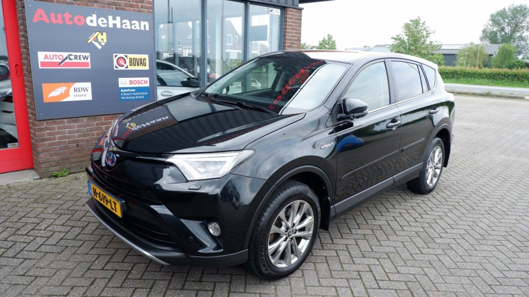 Toyota RAV4 - 2.5 Hybrid Executive Leer/ACC/Clima/Camera/Trekhaak - AutoWereld.nl