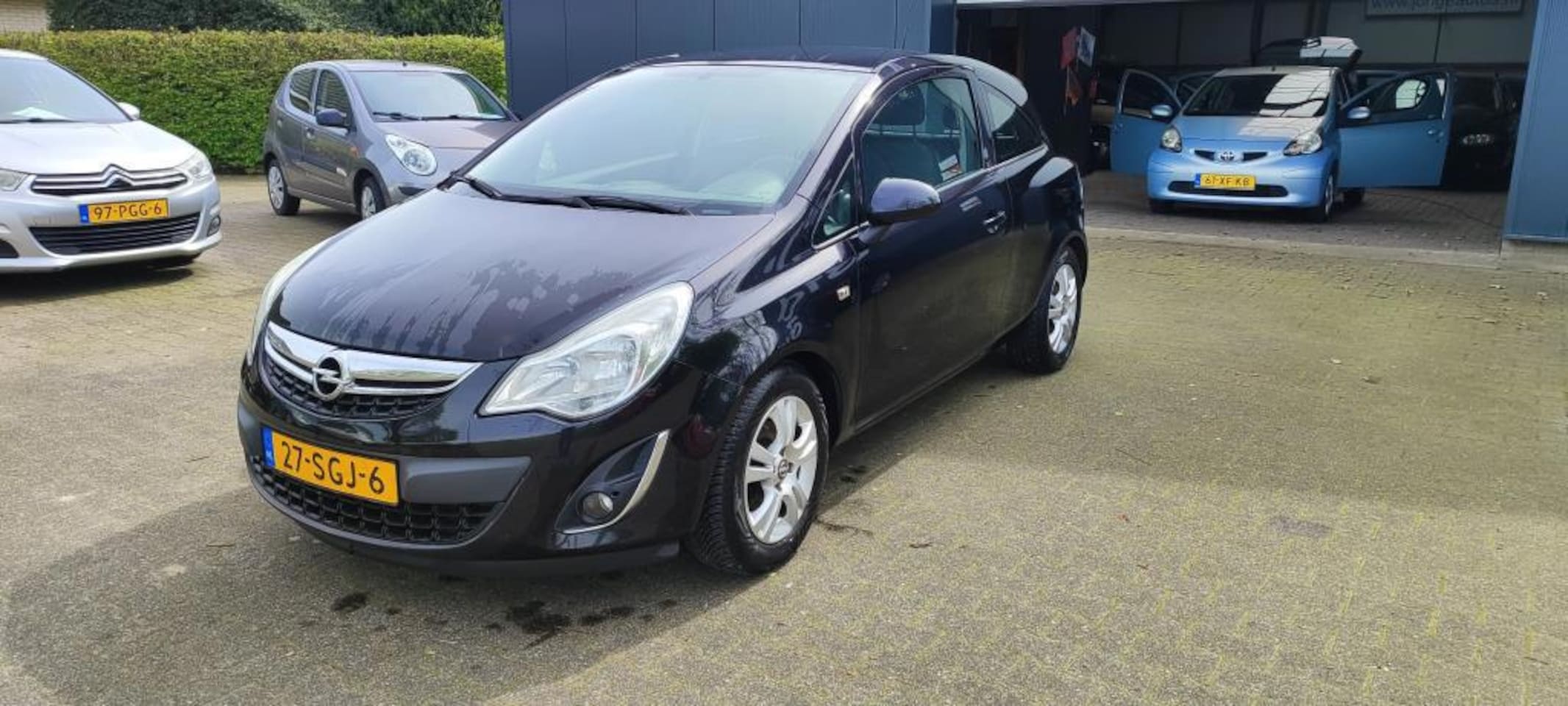 Opel Corsa - 1.3 CDTi EcoFlex S/S Edition bj 2011 airco/navi - AutoWereld.nl