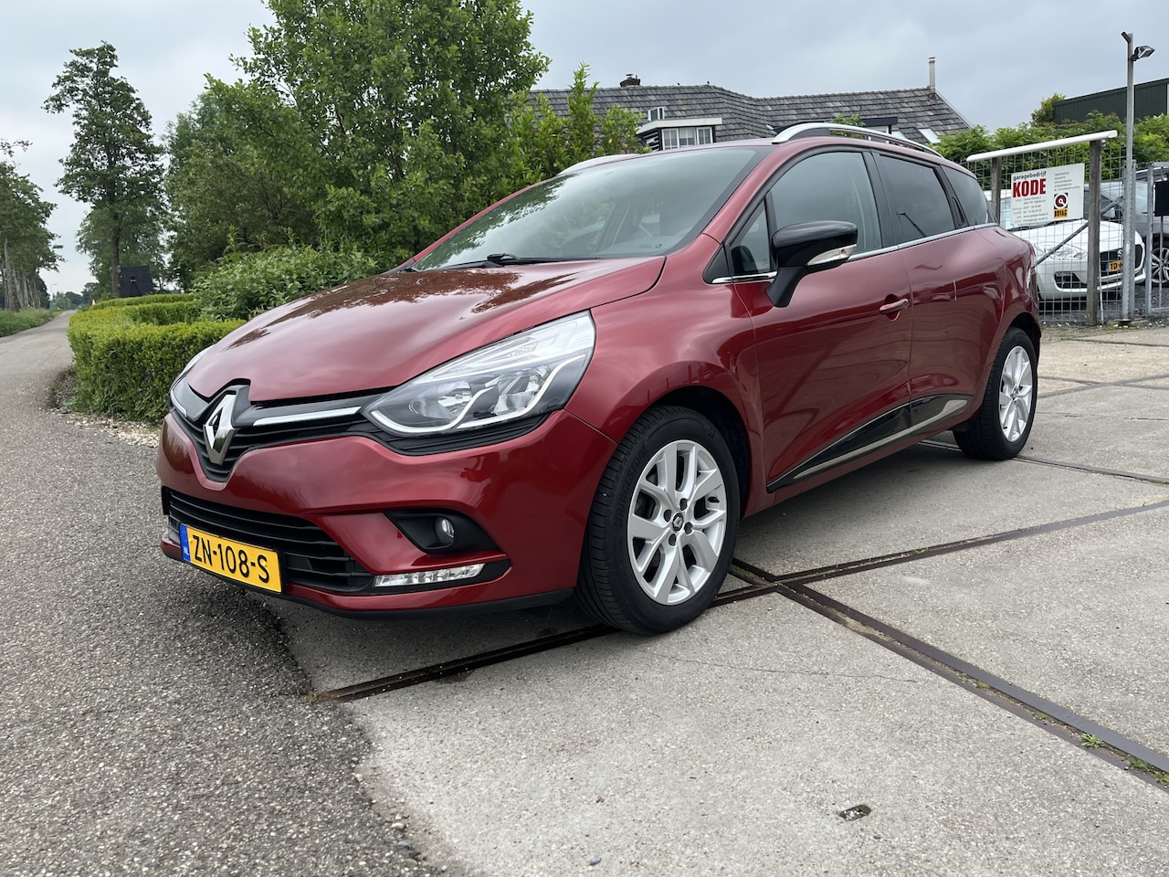 Renault Clio Estate