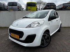 Peugeot 107 - 1.0 Blue Lease/AIRCO/SPORT VELGEN/NETTE AUTO/NIEUWE KOPPELING/NIEUWE APK BIJ AFLEVERING/