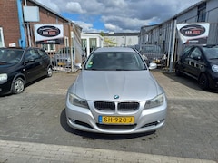 BMW 3-serie Touring - 318d Luxury Line
