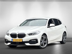 BMW 1-serie - 118i High Exec | Navi | Cruise | Stoelverwarming