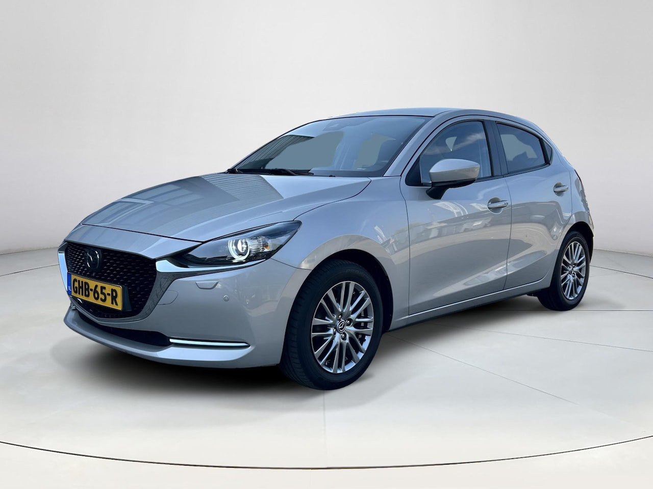 Mazda 2 - 1.5 Skyactiv-G Signature | Apple carplay| Head up display| Climate control| Rondom zicht c - AutoWereld.nl