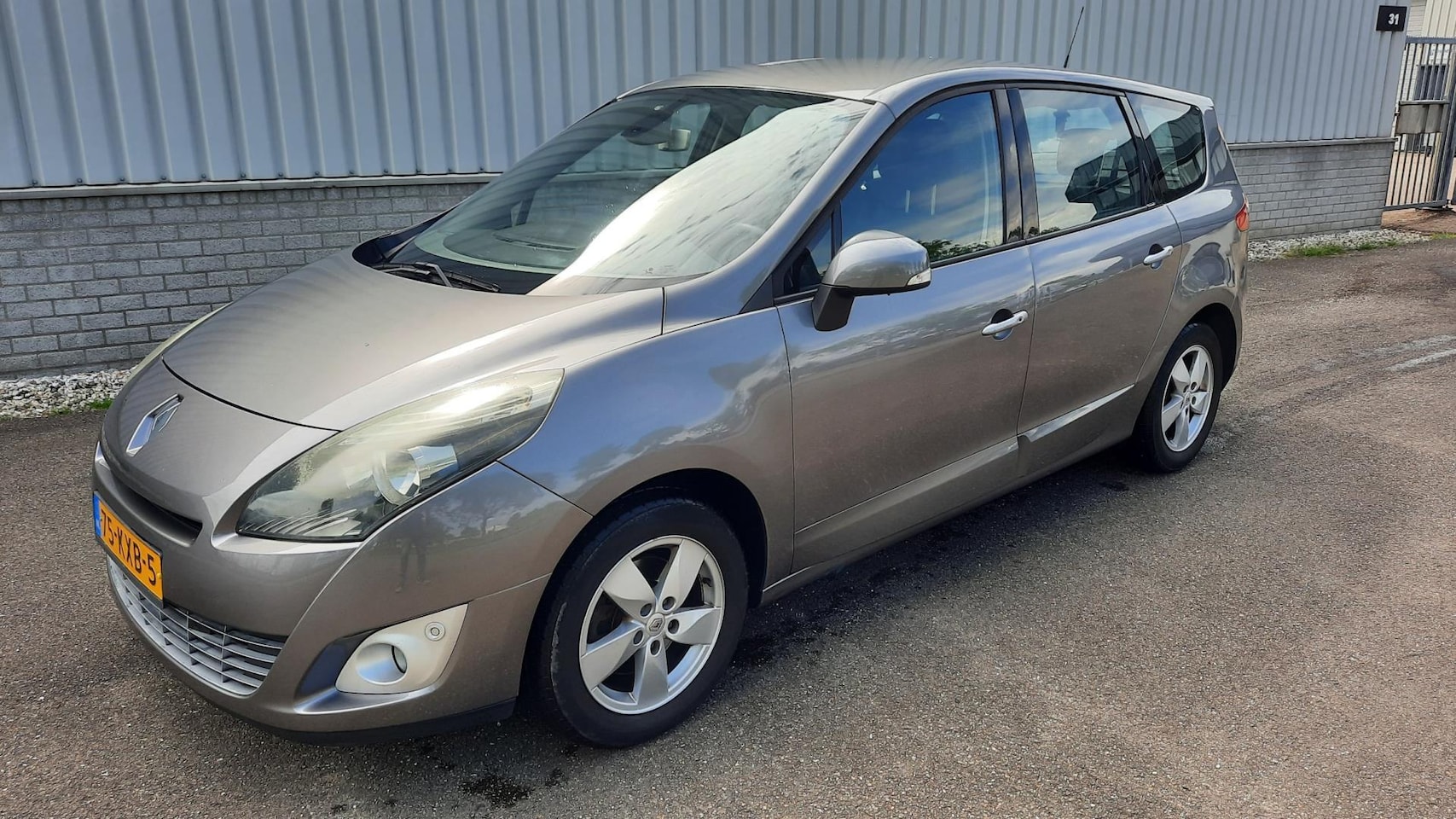Renault Grand Scénic - 1.4 TCe Dynamique APK april 2027 !!! - AutoWereld.nl