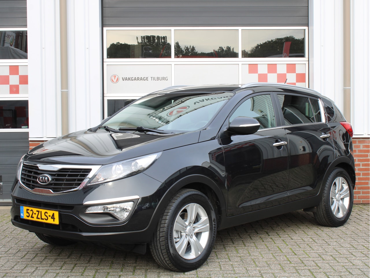 Kia Sportage - 1.6 GDI 135PK Plus Pack /Climate/Cruise control/PDC/Trekhaak/Bluetooth/Stoelverwarming/Led - AutoWereld.nl