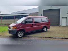 Mitsubishi L 400 - L400 2.5 DIESEL MANUEEL LONG MINIBUS 9 PERSOONS