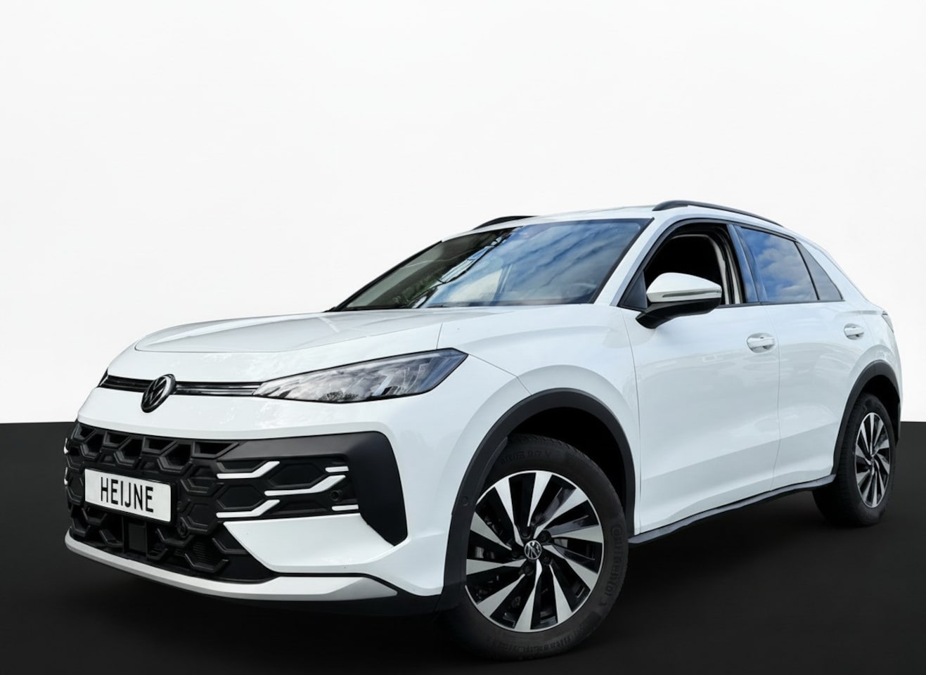 Volkswagen T-Roc - 1.5 eTSI DSG LIFE NAVI/CAMERA/CARPLAY - AutoWereld.nl