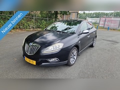 Lancia Delta - 1.6-16V Oro