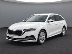 Skoda Octavia Combi - 1.4 TSI iV PHEV 204pk DSG Business Edition Plus · Trekhaak · Head-Up Display · Stuur- & St