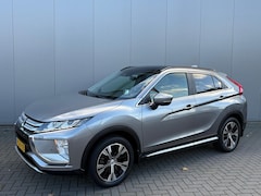 Mitsubishi Eclipse Cross - 1.5 DI-T 4WD First Edition Trekhaak/Camera/Parkeerhulp/Pano-dak/Stoel-stuurverwarming