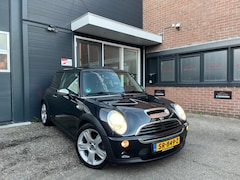 MINI Cooper S - 1.6 S|Pano|Xenon|Leer|Airco|Stoel.verwarming
