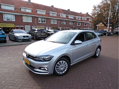 Volkswagen Polo - 1.0 MPI Comfortline CAMERA APPLE CARPLAY CRUISECONT TEL