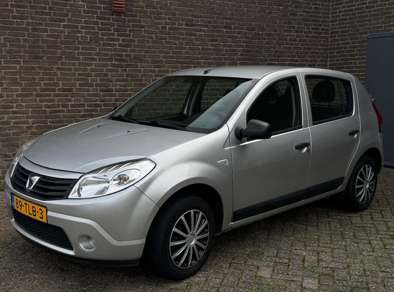 Dacia Sandero - 1.2 Ambiance Airco Carplay Trekhaak Org.NL NAP - AutoWereld.nl