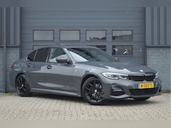 BMW 3-serie - 318i Business Edition | M-PAKKET | SCHUIFDAK | HIFI | CAMERA |