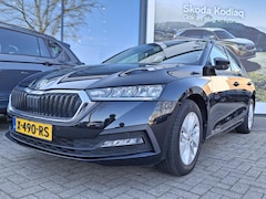 Skoda Octavia - 1.0 e-TSI Ambition | STOELVERWARMING | PARKEERSENSOREN | VIRTUAL COCKPIT | CRUISE CONTROL