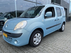 Renault Kangoo Family - 4+1 Rolstoelauto 1.5 dCi Authentique (Keurige 4+1 Rolstoelauto met automatische oprijplaat