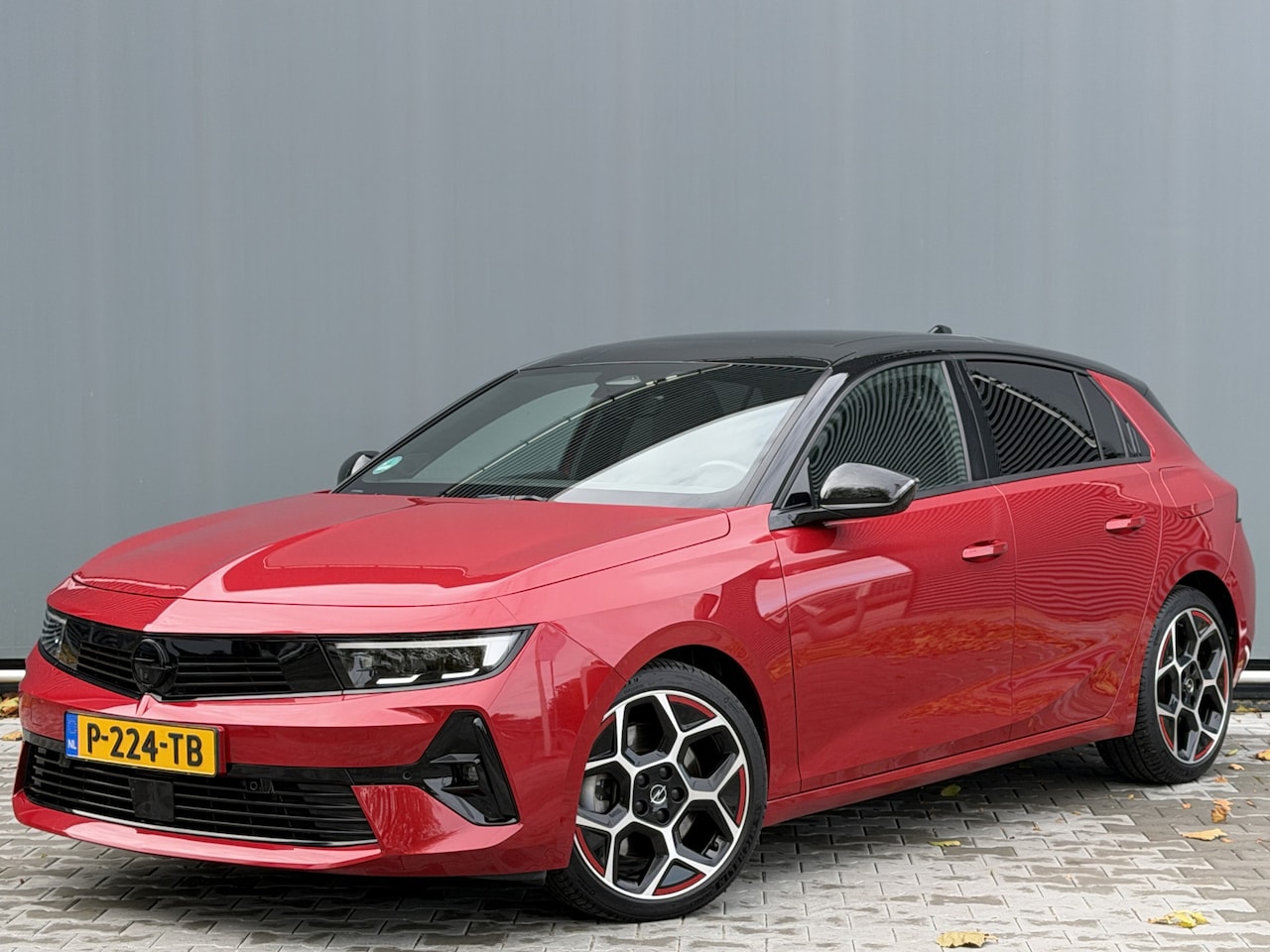 Opel Astra - BWJ 2022 | 1.6 181PK Hybrid GS-LINE AUTOMAAT | TREKHAAK | PANO SCHUIFDAK | CLIMA | NAVI | - AutoWereld.nl