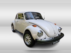 Volkswagen Kever Cabriolet - 1600 Hazard Streaker Wit | Witte Kap | Wit interieur