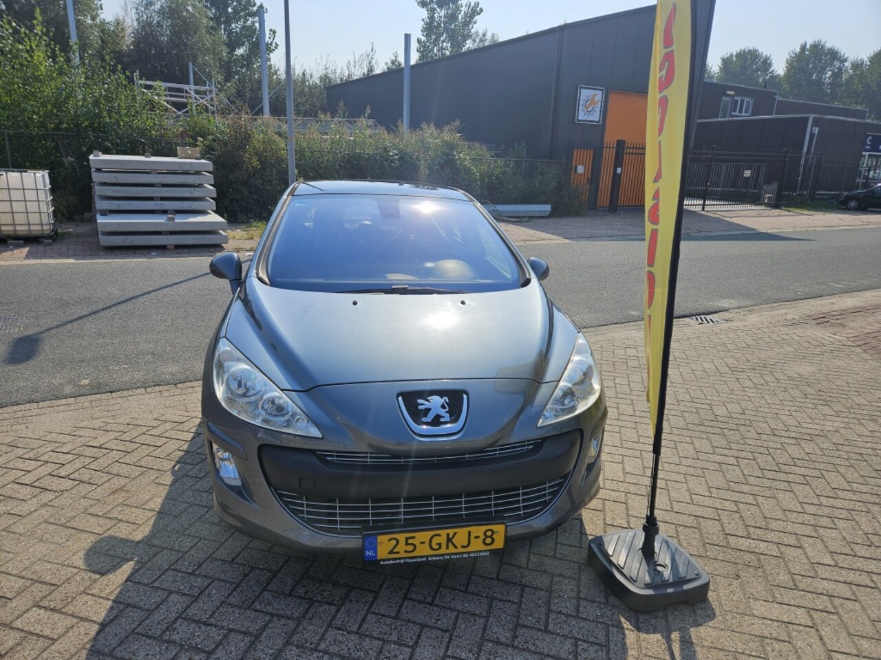 Peugeot 308 - 1.6 VTi XT met Airco - AutoWereld.nl