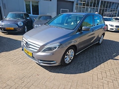 Mercedes-Benz B-klasse - 200 AMBITION AUTOMAAT LEDER