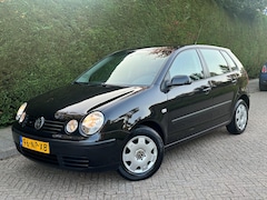 Volkswagen Polo - 1.4-16V Comfortline /CRUISE/AIRCO/LAGEKM/RIJDTGOED/