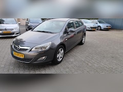 Opel Astra Sports Tourer - 1.4 Business + bj 2012 airco/navi