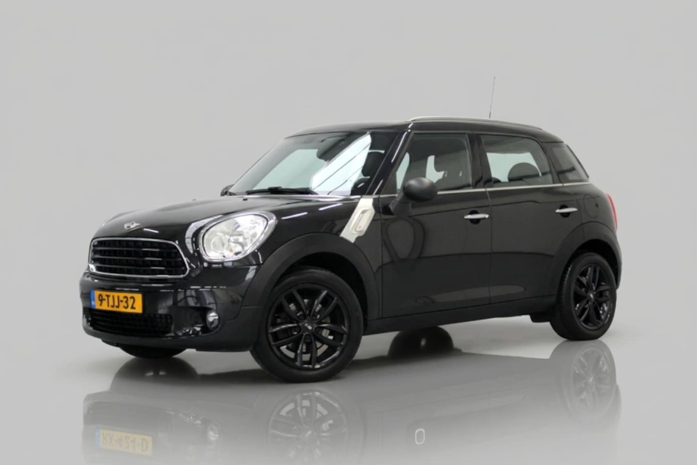 MINI Countryman - 1.6 One Business Line 98PK, RIJKLAAR | NAVIGATIE | DEALER ONDERHOUDEN | PARK.SENSOREN - AutoWereld.nl