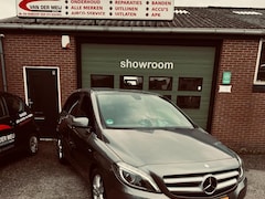 Mercedes-Benz B-klasse - 180 complete dealer historie