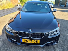 BMW 3-serie Touring - 320d EfficientDynamics Edition High Executive 222 pk