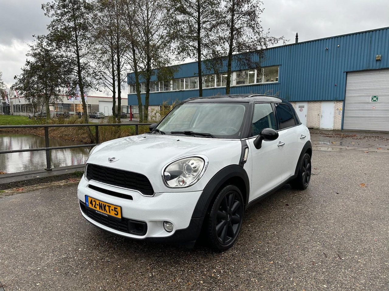 MINI Countryman - Mini 1.6 Cooper S Chili Pano! Leder! Grootscherm! NAP! PDC! - AutoWereld.nl