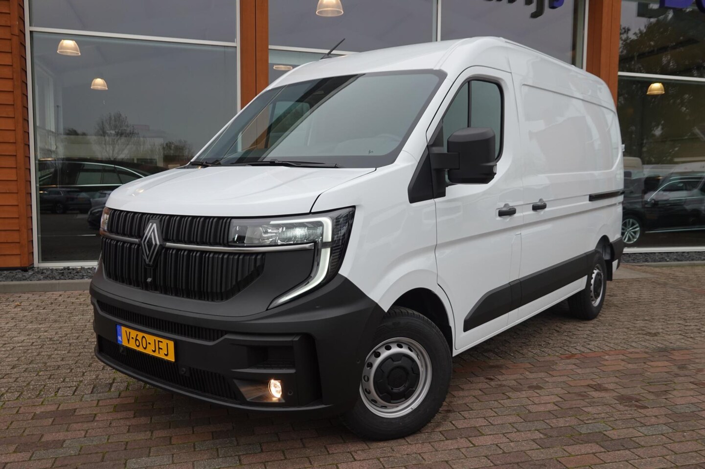 Renault Master - T35 2.0 dCi 150 L2H2 Advance *Dubbele schuifdeur* - AutoWereld.nl