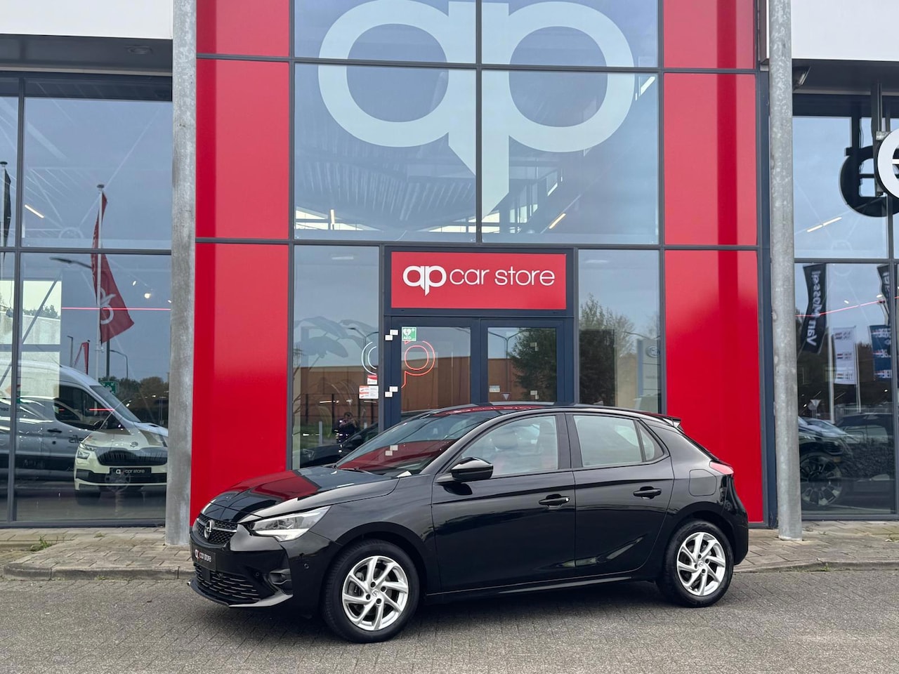 Opel Corsa - 1.2 GS Line | LED | 360 Camera | Parksens | Carplay | Leder | BTW | - AutoWereld.nl